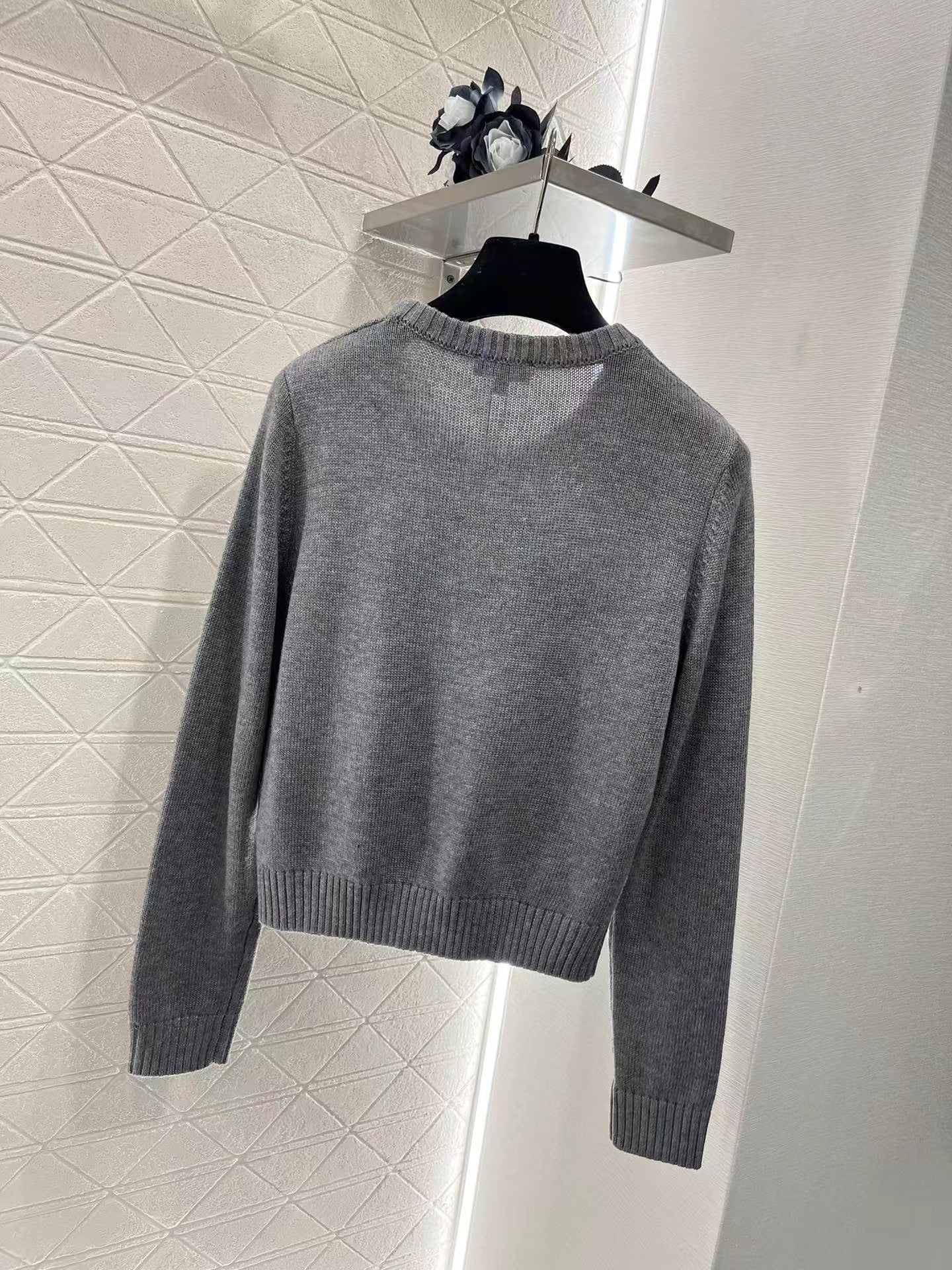 Autumn and Winter Knitted Round Neck Sweater