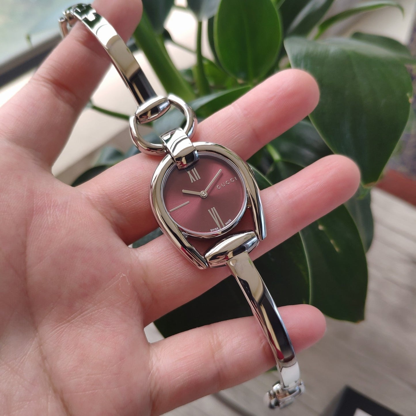 Bracelet style women's fashion watch