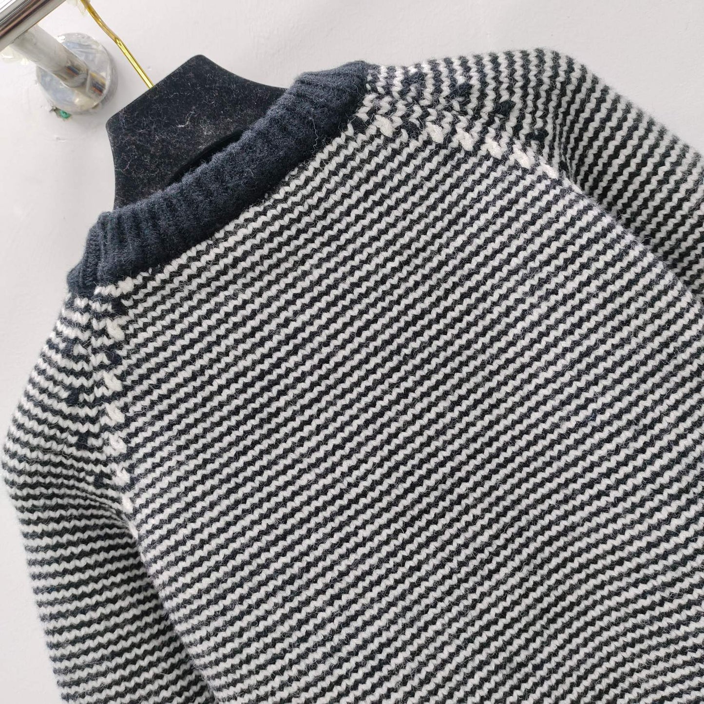 striped crew neck knitted sweater