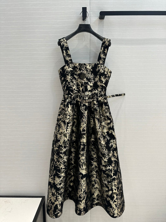 Black gold vessel Rui flower element suspender dress!