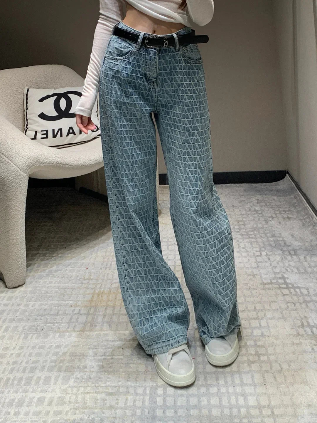 Heavy-duty letter jacquard jeans