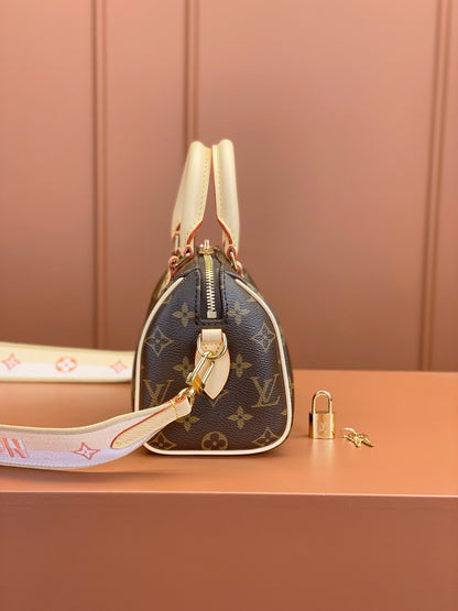 Speedy Bandoulière 20 Monogram Handbags