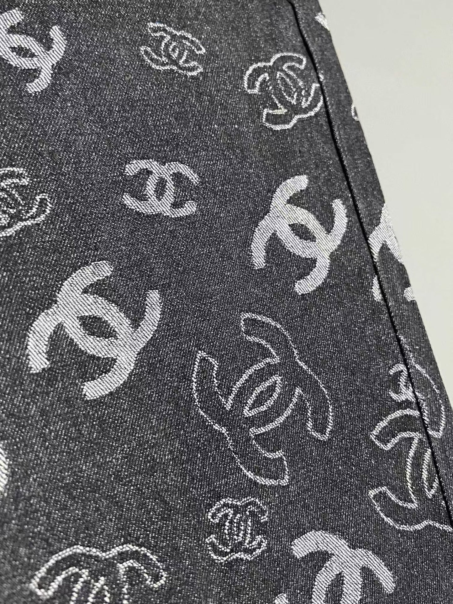 New logo print all over jeans