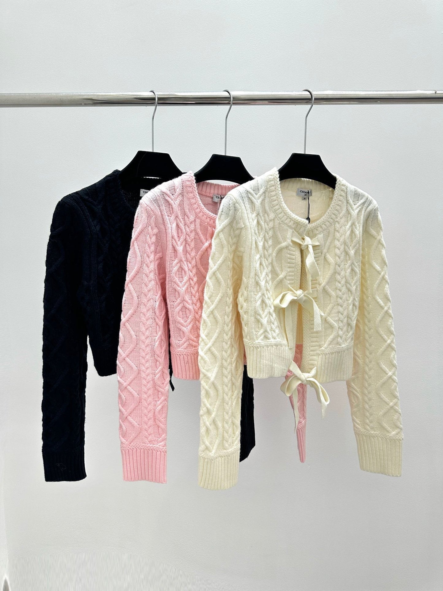 New Pure colour simple tie bow knitted twisted flower round neck long sleeve cardigan jacket