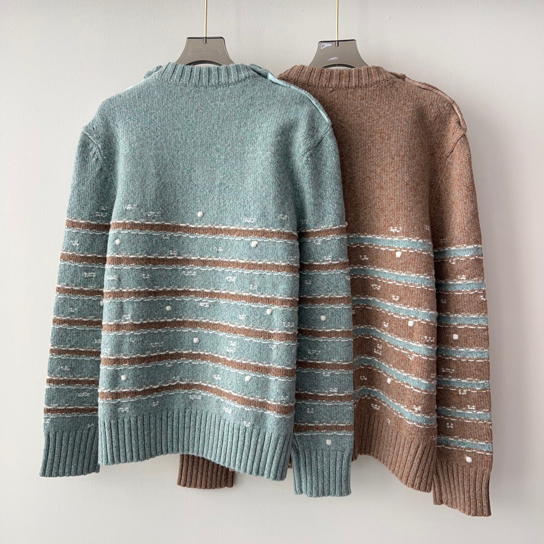 Autumn and winter new colour clashing cashmere shoulder button round neck jumper