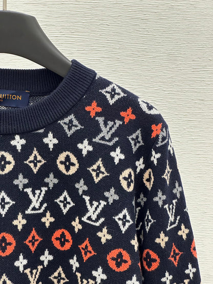 Classic contrast color monogram knitted crew neck sweater