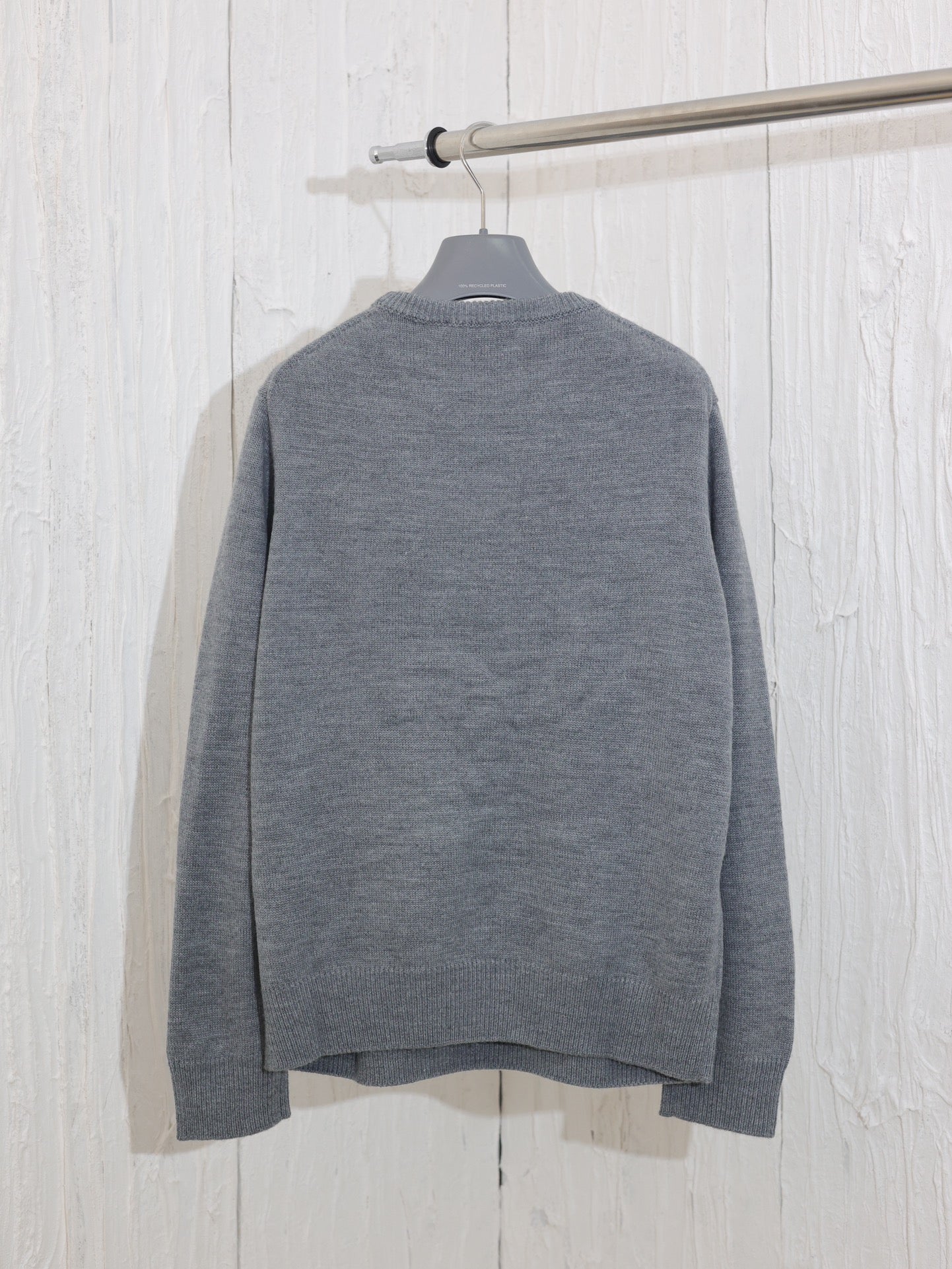 New smoke gray signature logo intarsia sweater