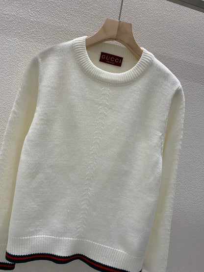 Knitted crew neck pullover