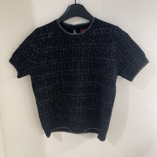 Crew neck short sleeve sweater