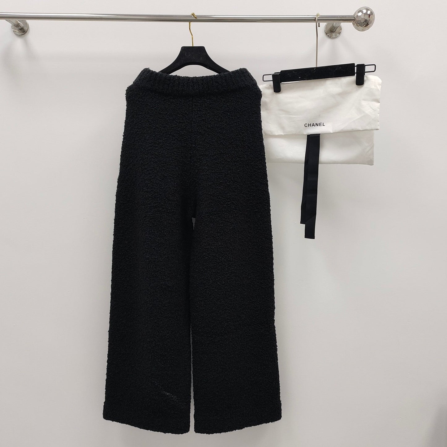 Cashmere straight wide leg pants