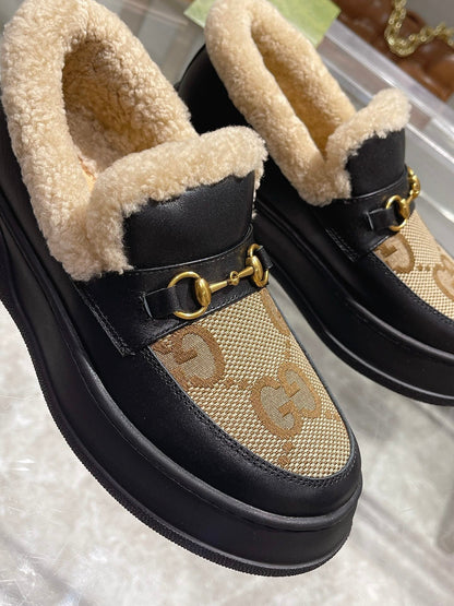 Sheepskin one-piece shallow snow boots