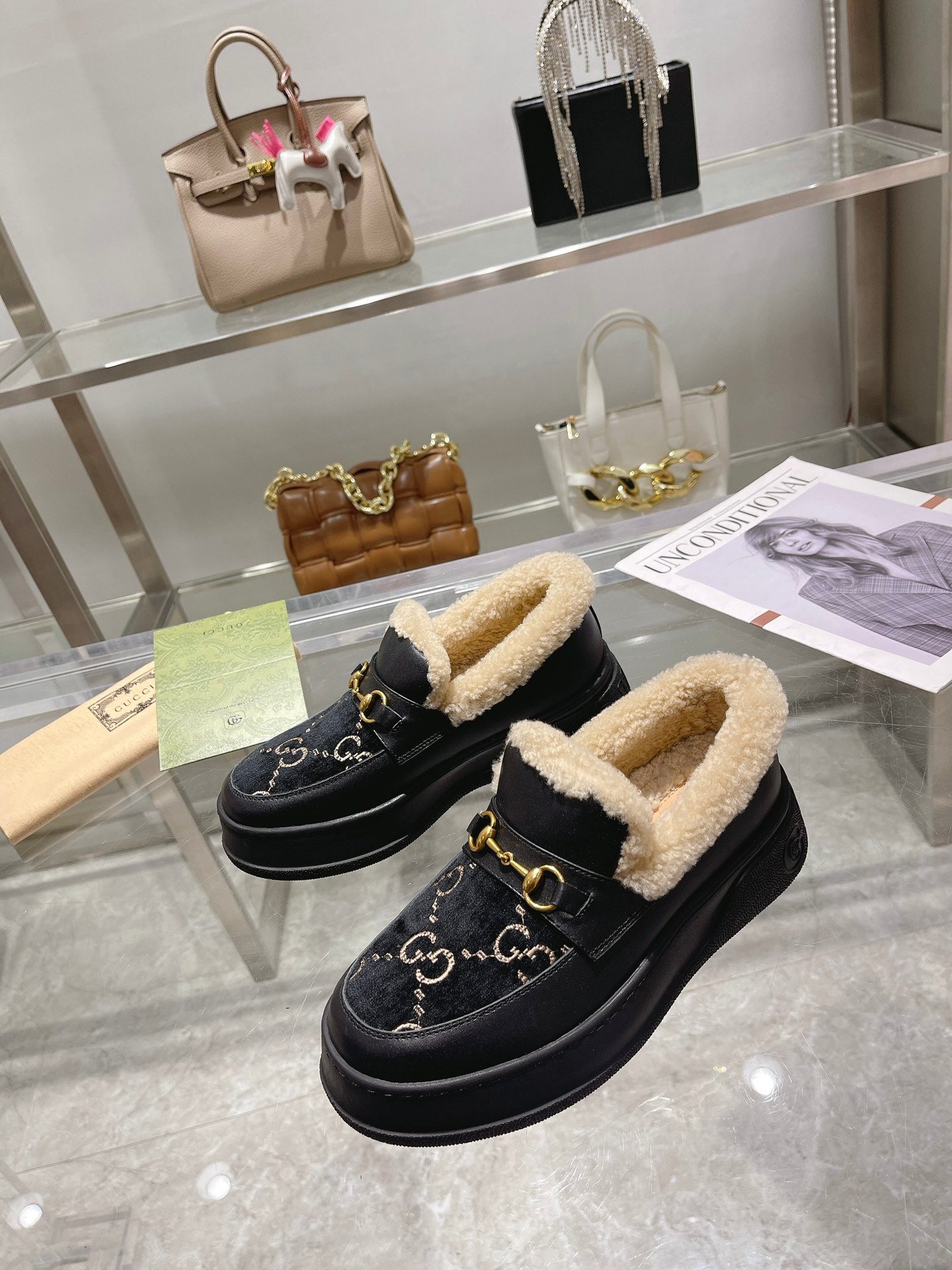 Sheepskin one-piece shallow snow boots