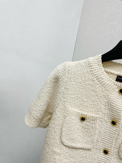 Cream puff cardigan T-shirt