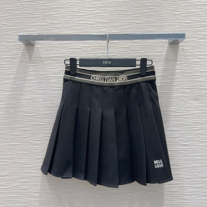 pleated mini skirt