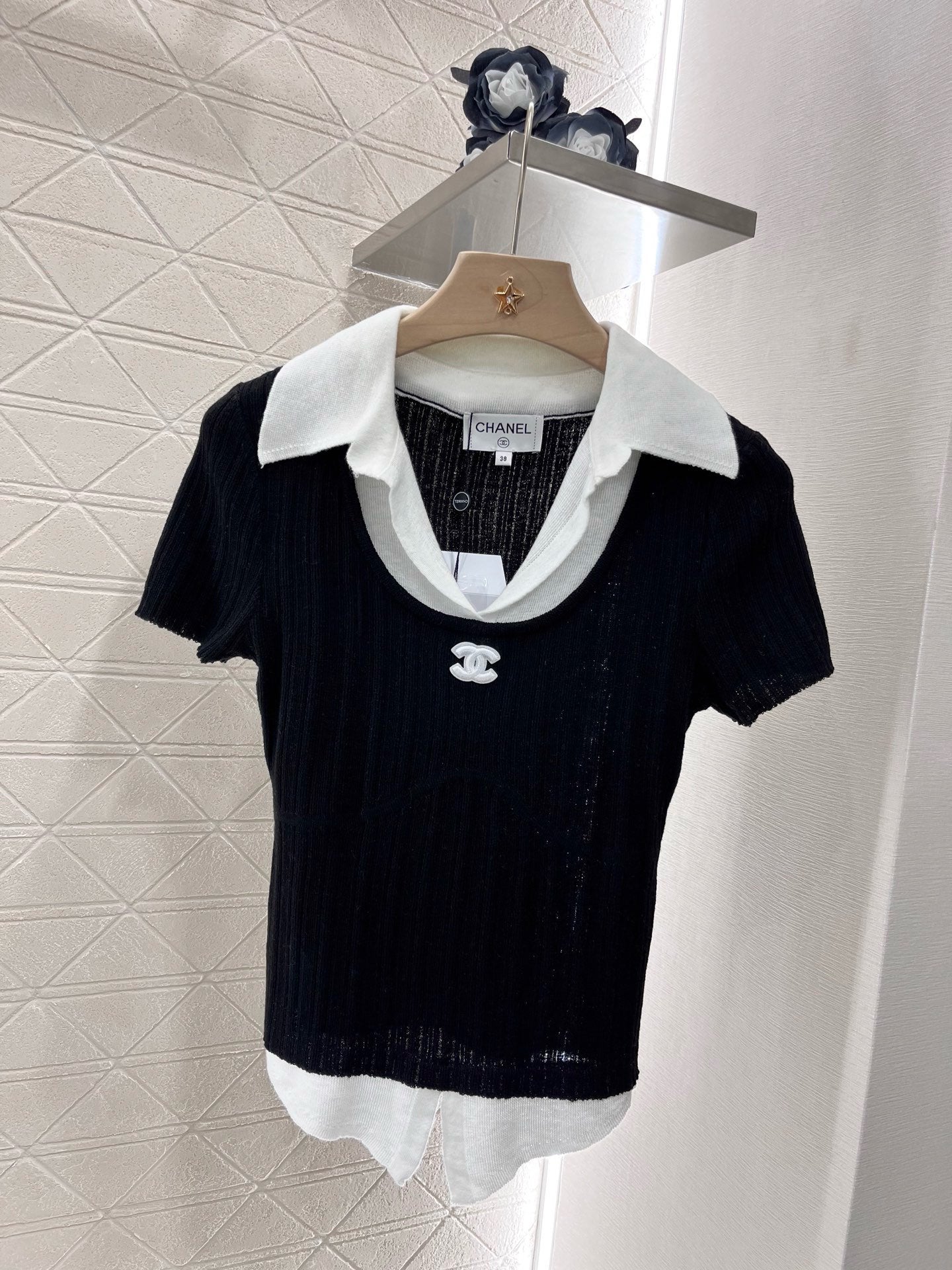 25ss early spring new style contrast color fake two-piece knitted top