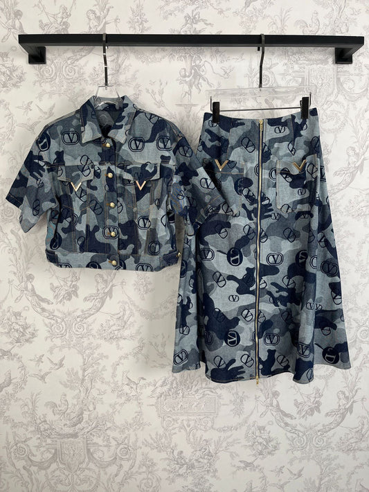 Denim Irregular Leopard Camouflage Pattern Fashion Set