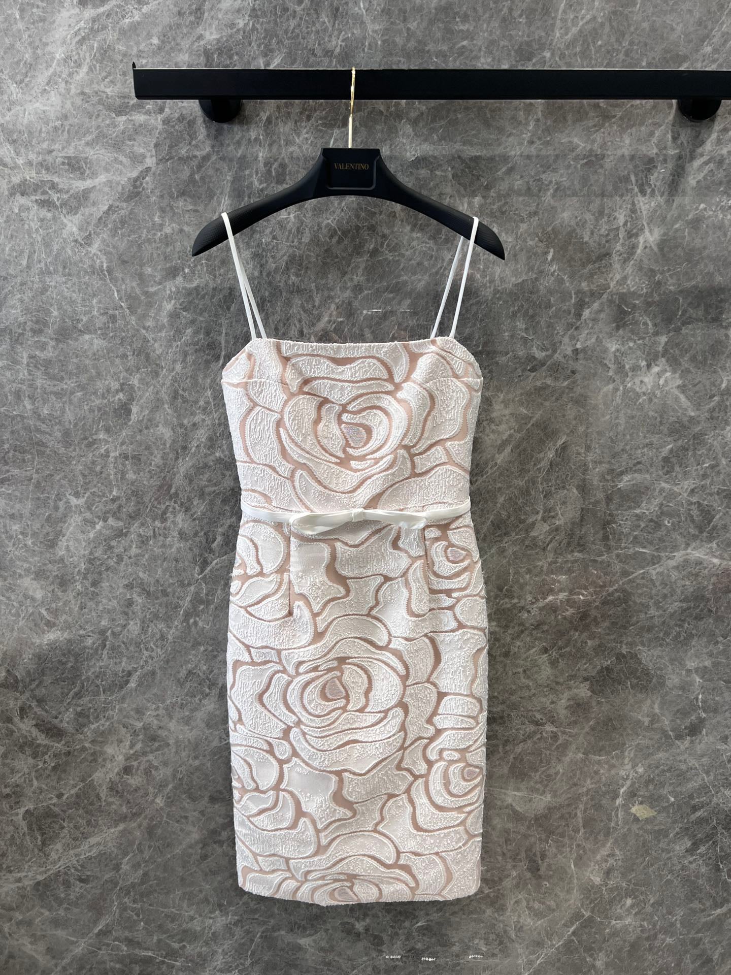 French Rose Temperament Tube Top Suspender Dress