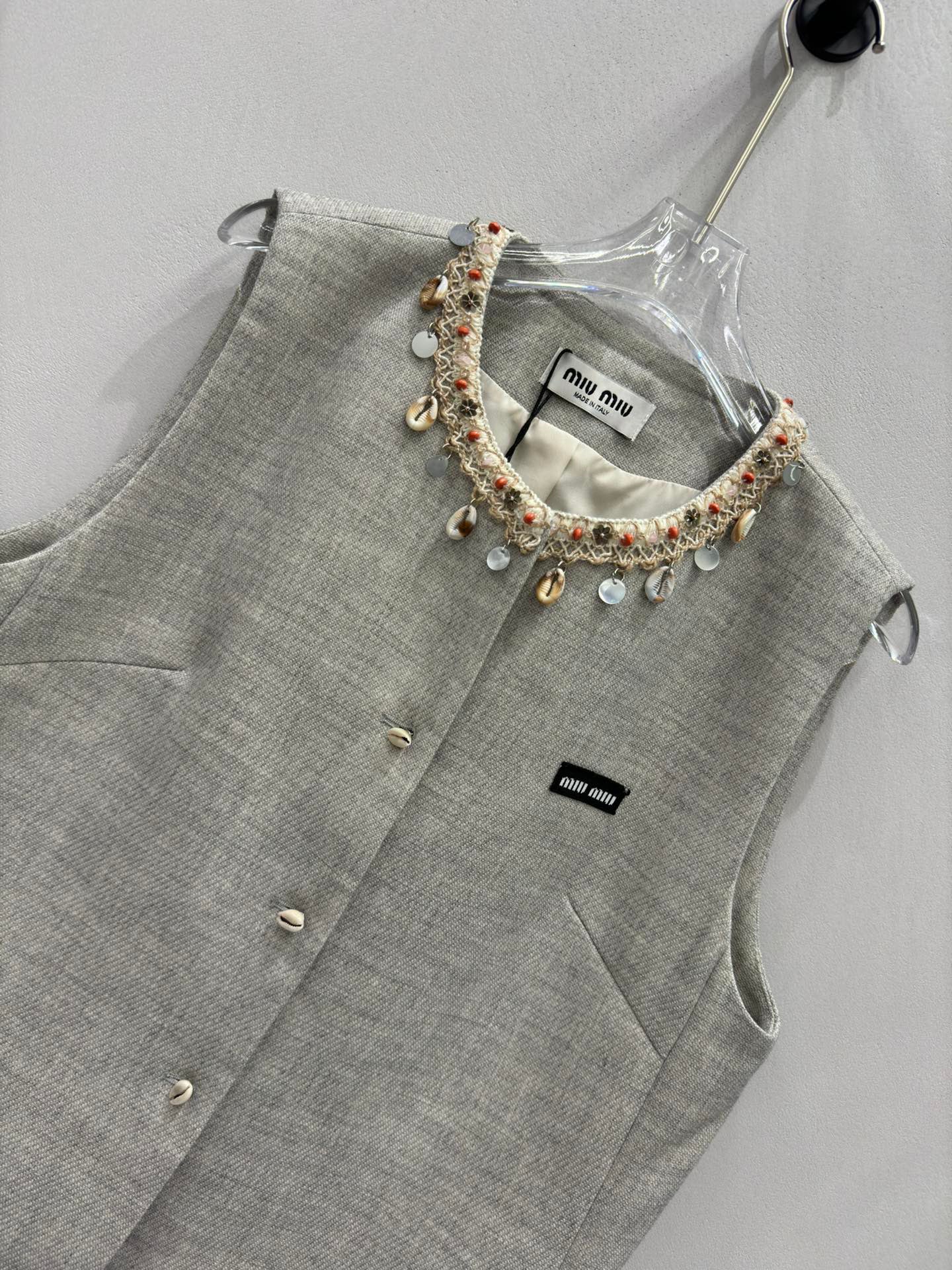 Cotton and linen shell 🐚 beaded vest