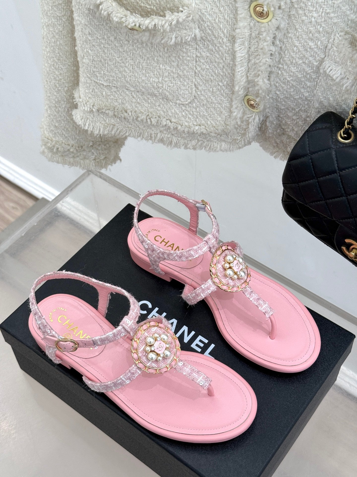 Pearl clip-on Pink, Brown, Black sandals