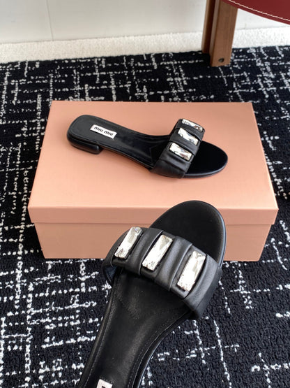 Square Diamond Buckle Slippers