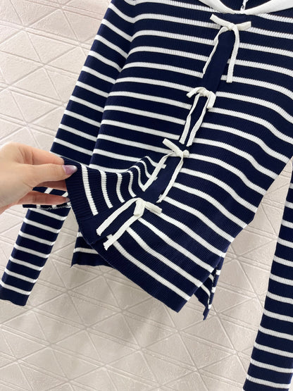 Shawl collar striped knit top