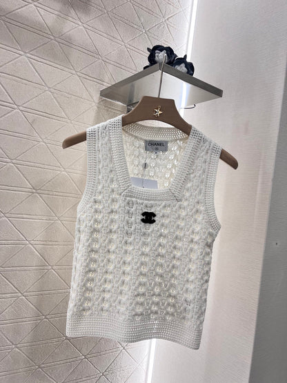 Openwork Woven Pattern Knitted Vest