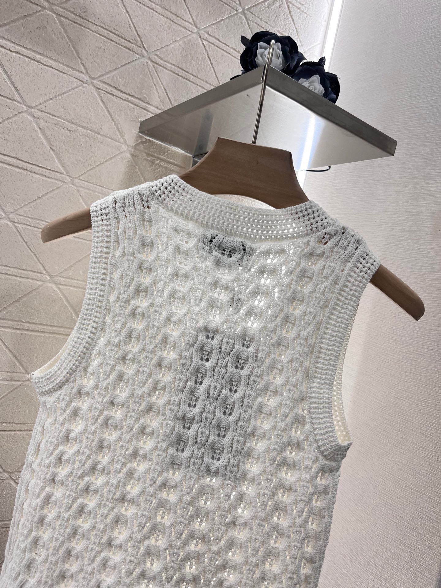 Openwork Woven Pattern Knitted Vest