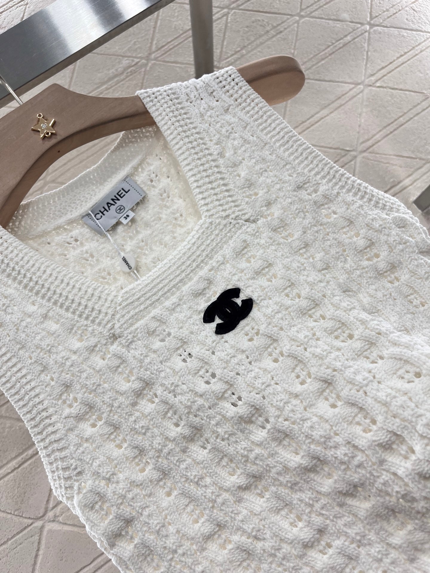 Openwork Woven Pattern Knitted Vest