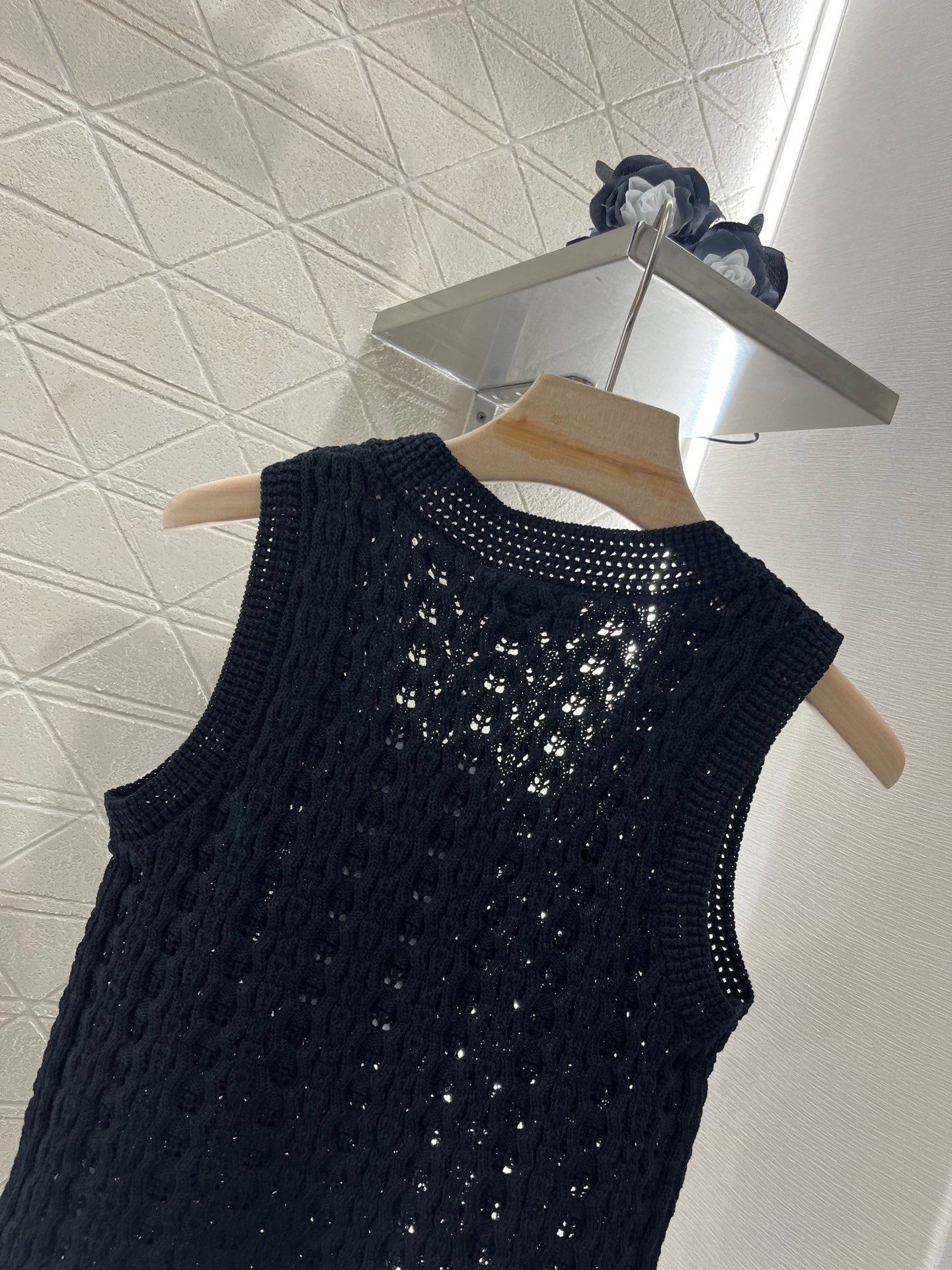 Openwork Woven Pattern Knitted Vest