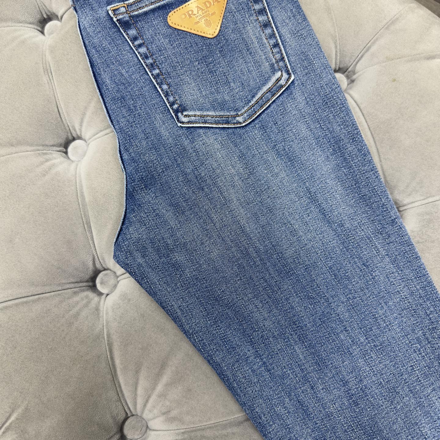 Latest single-breasted skinny jeans