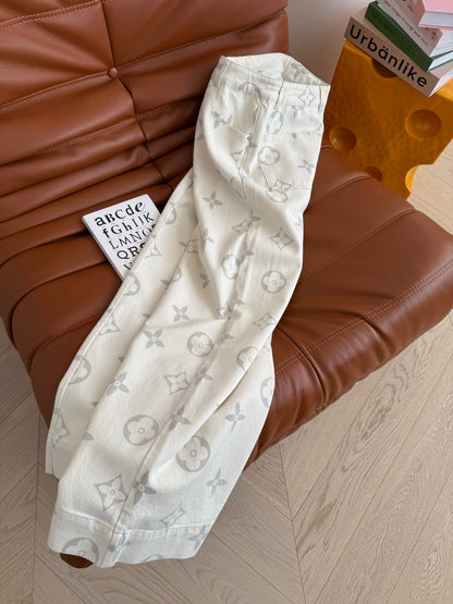 Classic Old Flower Pattern Wide Leg Jeans