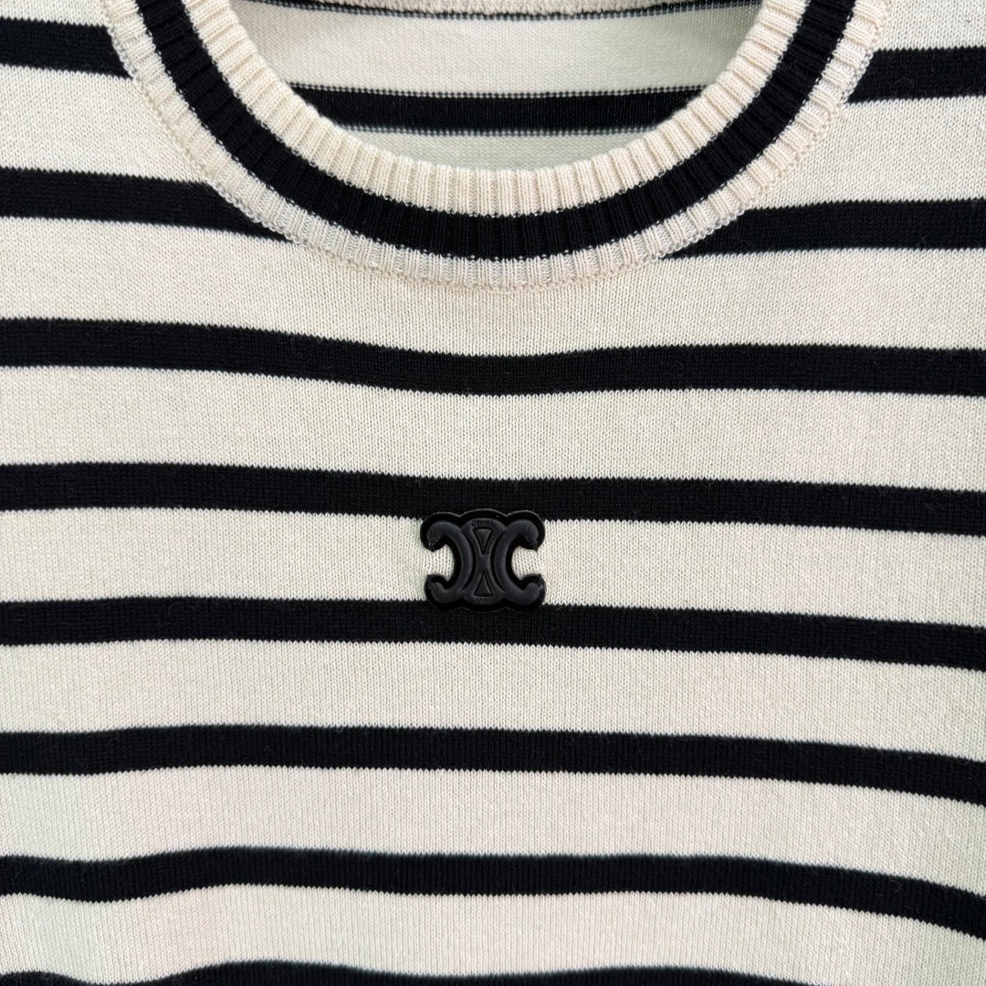 Striped knit short sleeve