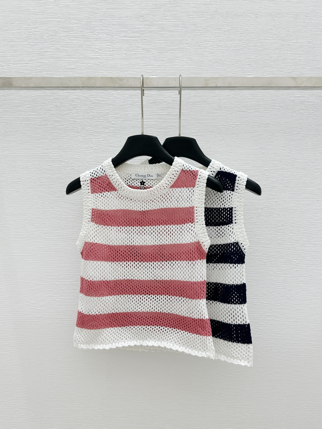 Crew Neck Colorblock Hollow Knit Vest