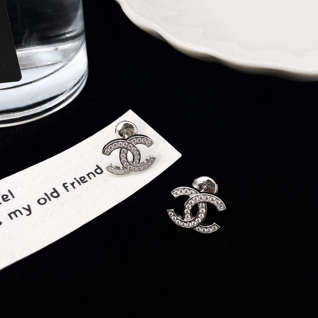 Double C High-End Fashion Earrings