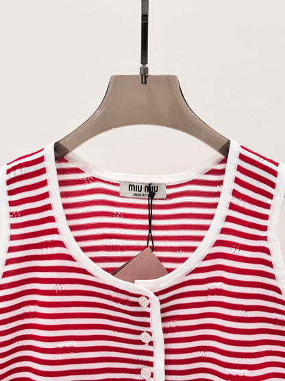 Crew Neck Contrast Stripe Knit Vest