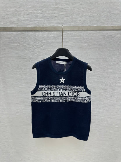 Round Neck Star Knit Vest