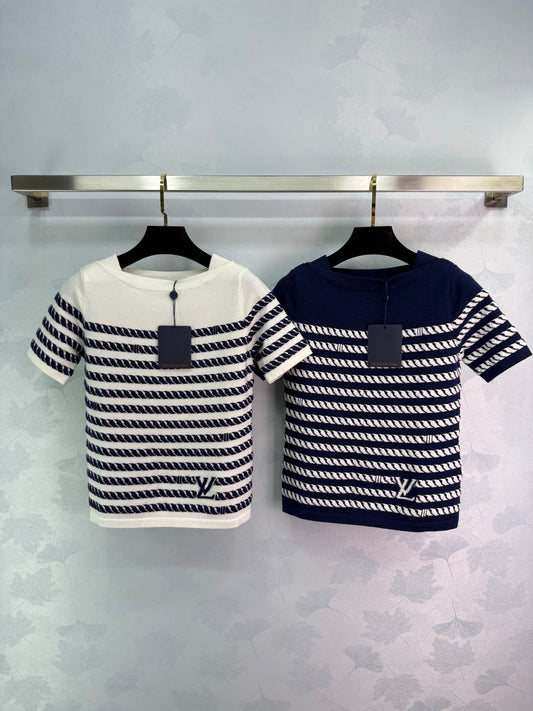 New knitted round neck short sleeves