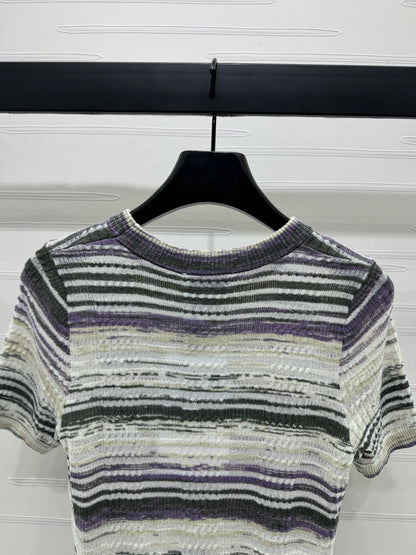 Contrast striped crew neck knit short sleeves