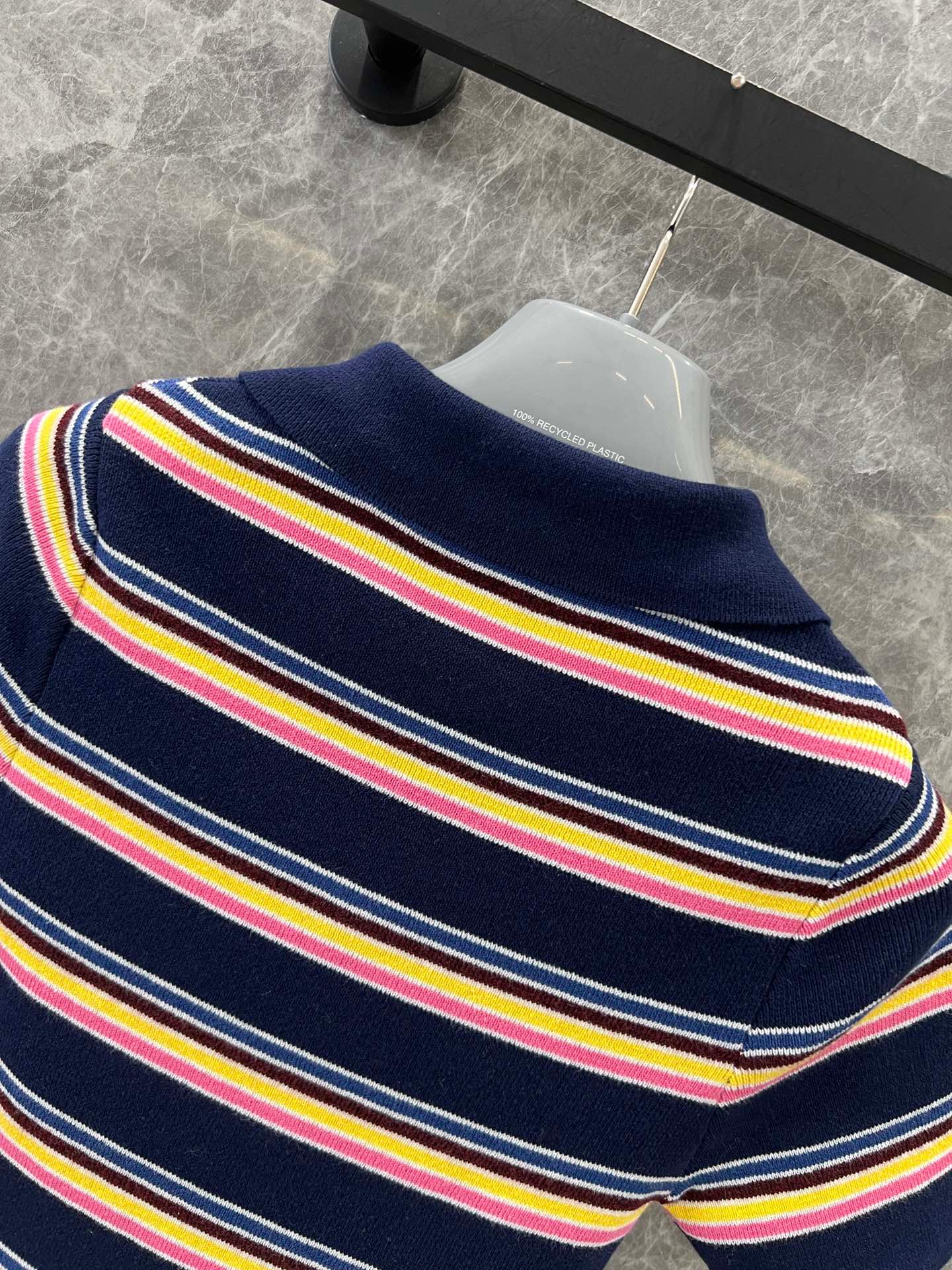 Colorful striped knitted polo collar short-sleeved top